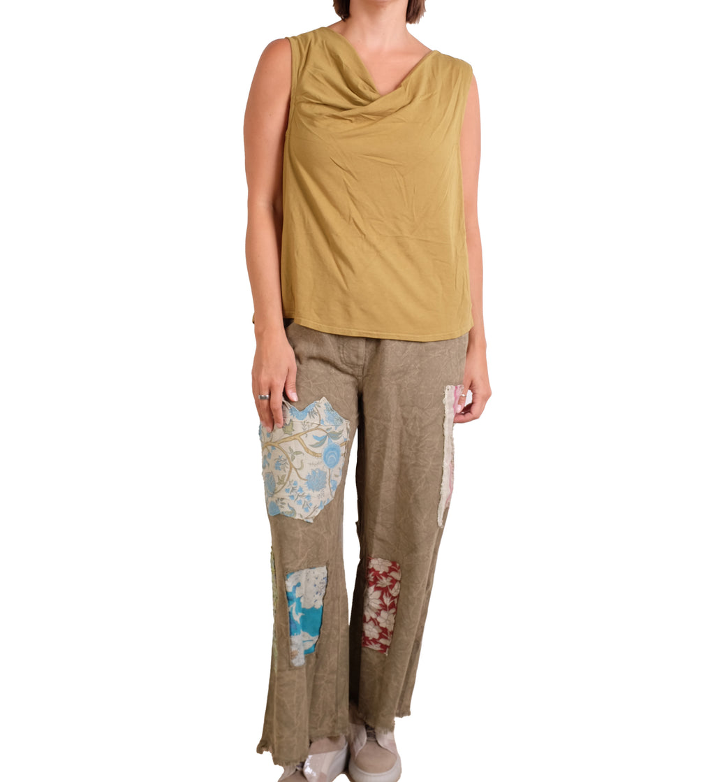 Cynthia Ashby Flip Tank in Flora
