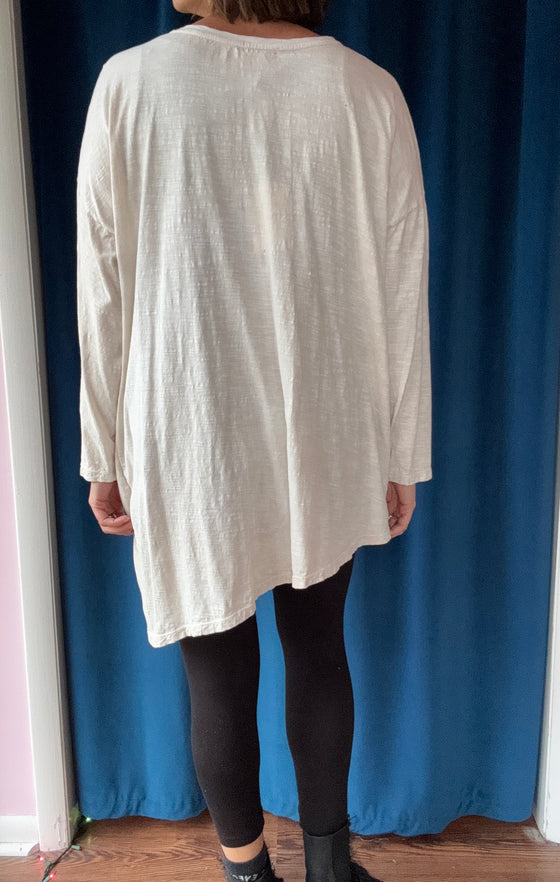 Krista Larson Gardenia Long Sleeve Tee in Oat