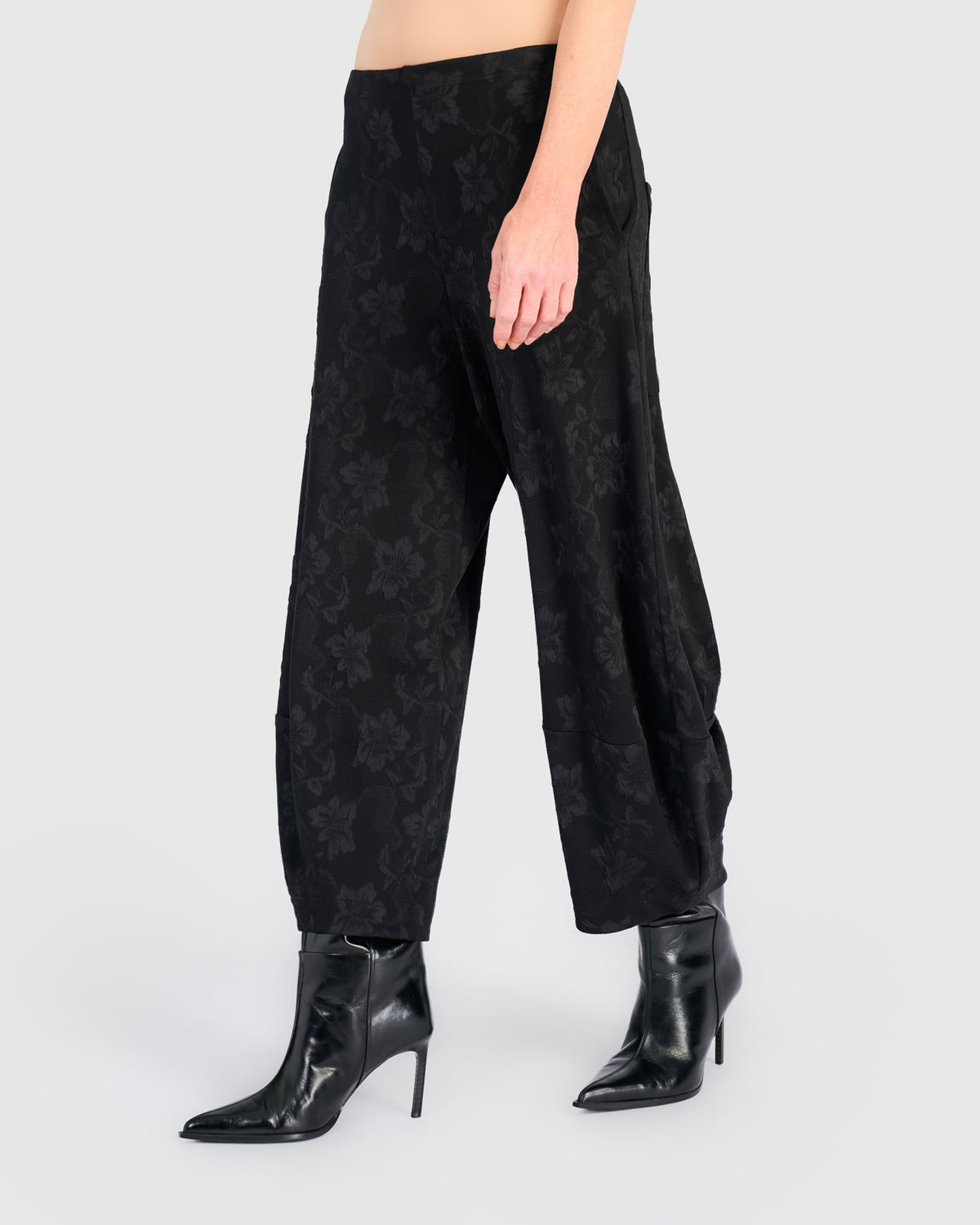 Alembika Jacquard Knit Pant