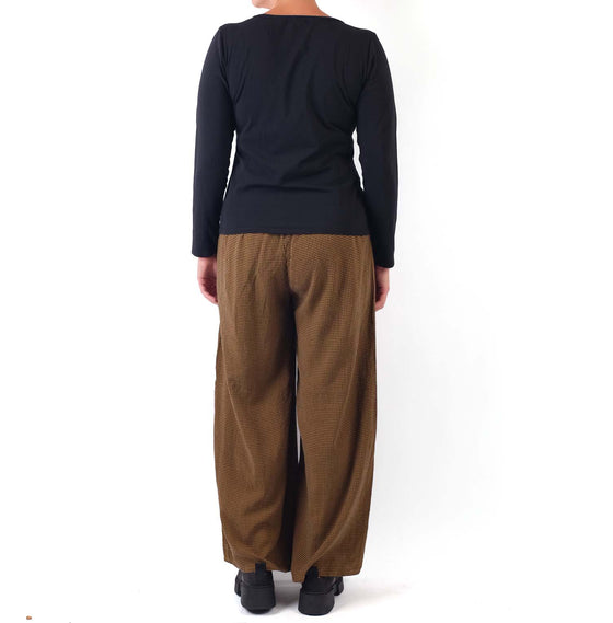 Cutloose Wide Leg Pleat Pant in Brass Mini Check