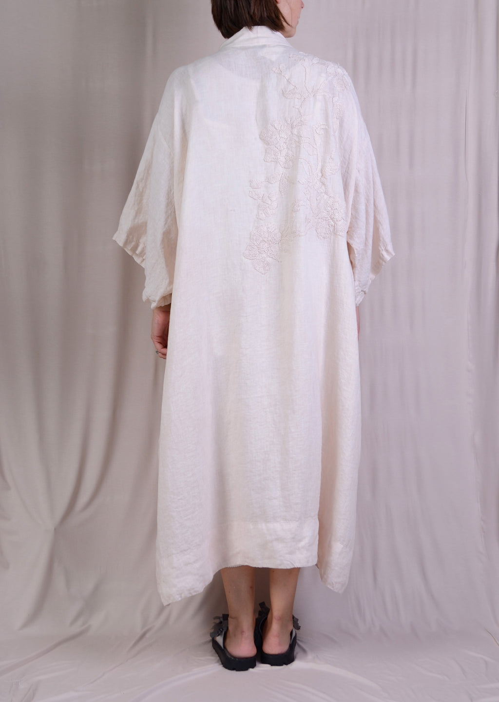 Krista Larson Linen Kimono In Alabaster