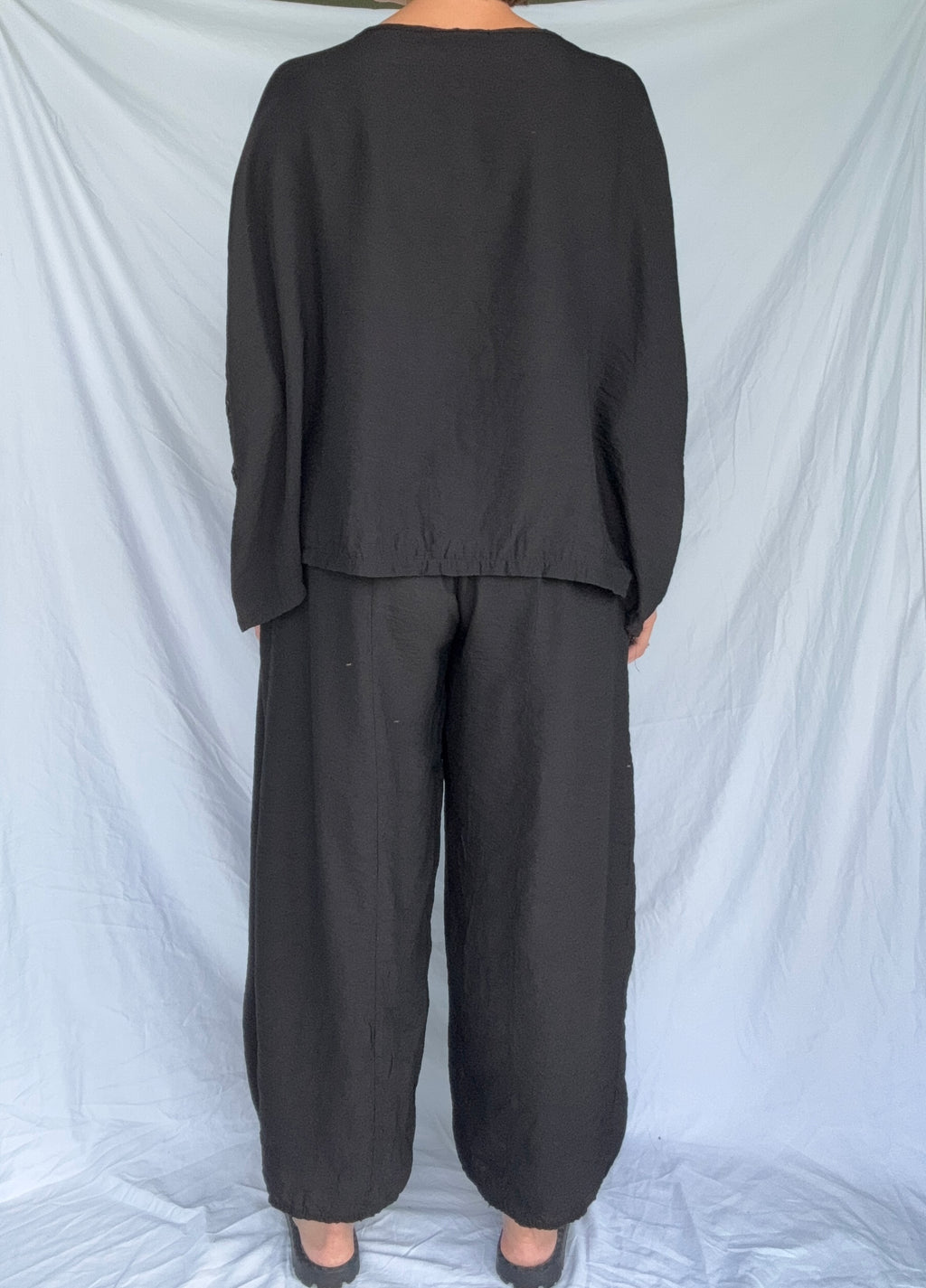 Cutloose Panel Lantern Pant in Black Parachute