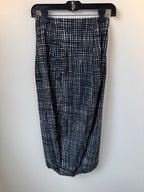 T2T Rundholz Navy Check Skirt Small