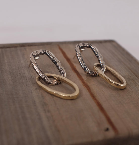 Enri Mars Ovals Earrings