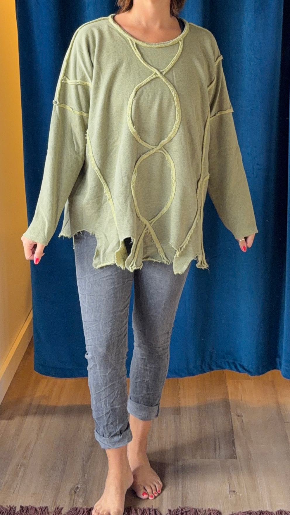 Bodil One Size Top (Multiple Colors)