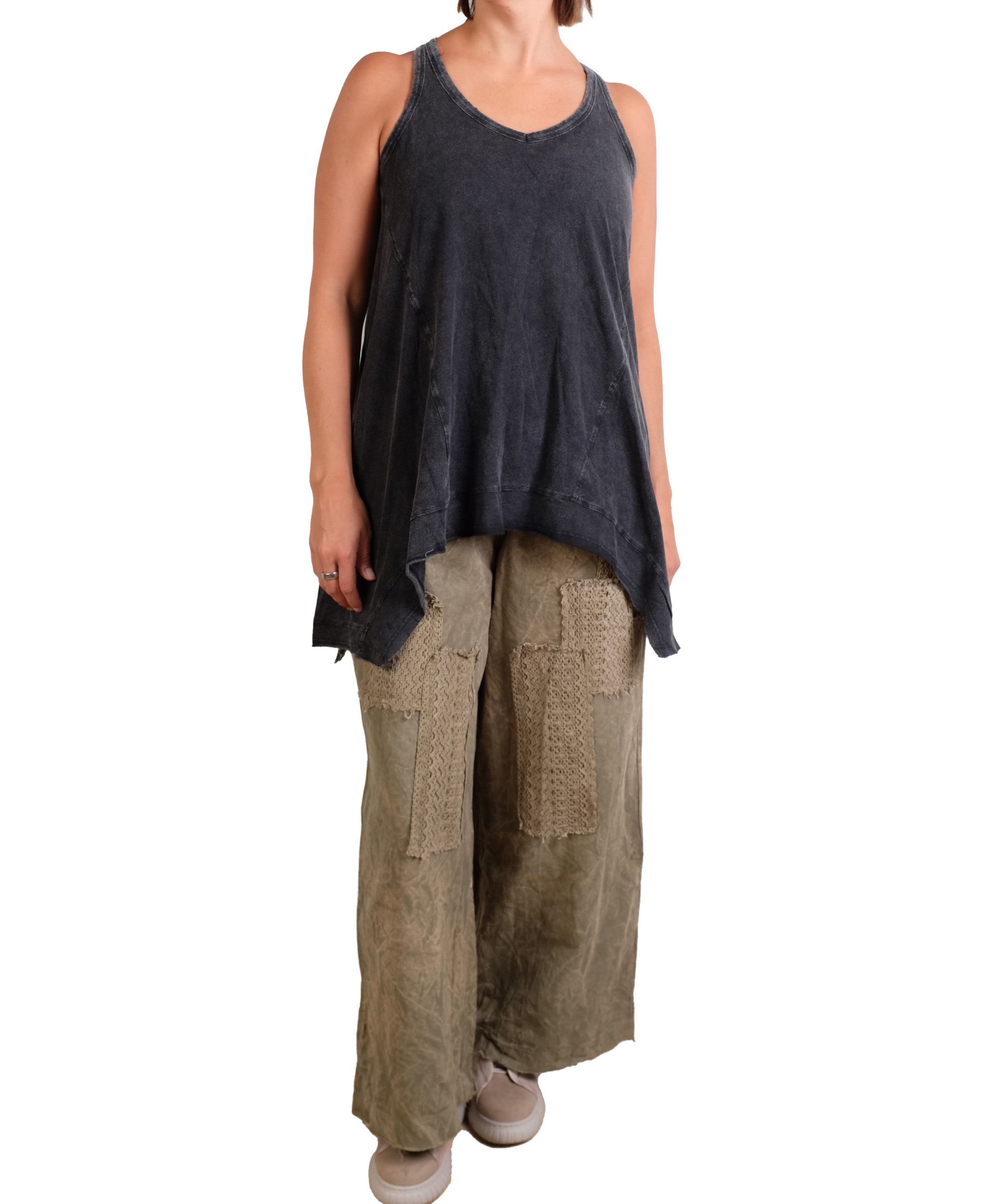 Jaded Gypsy Beyond The Moon Tank In Vintage Black