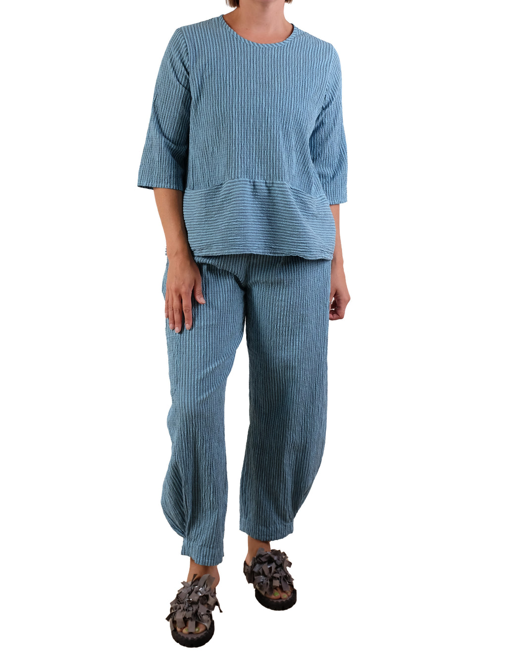 Cutloose Pocket Pullover in Bellflower