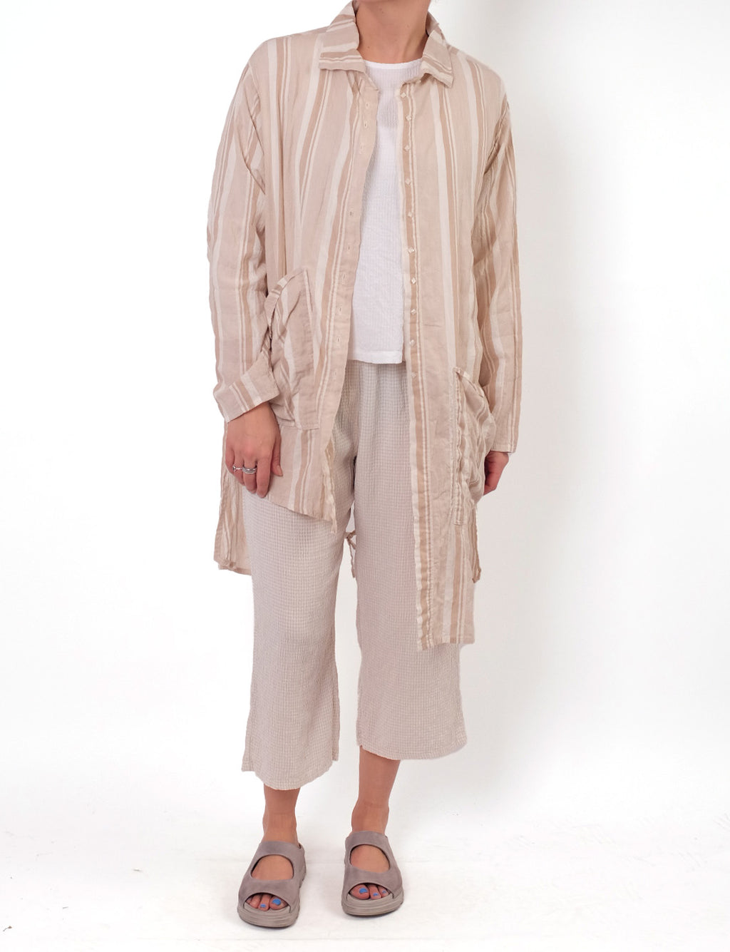 Cutloose Easy Crop Pant in Jicama Crinkle Check