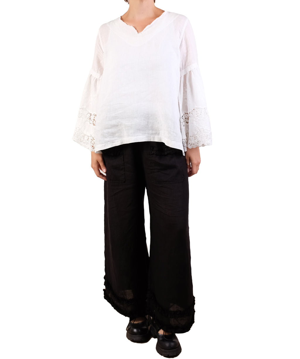Bodil Pullover in White
