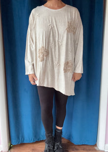  Krista Larson Gardenia Long Sleeve Tee in Oat