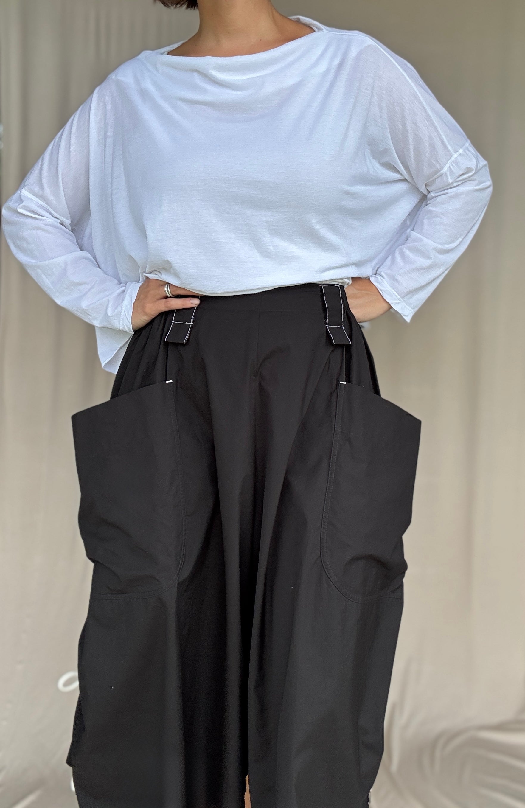 Moyuru Black Cotton Pants