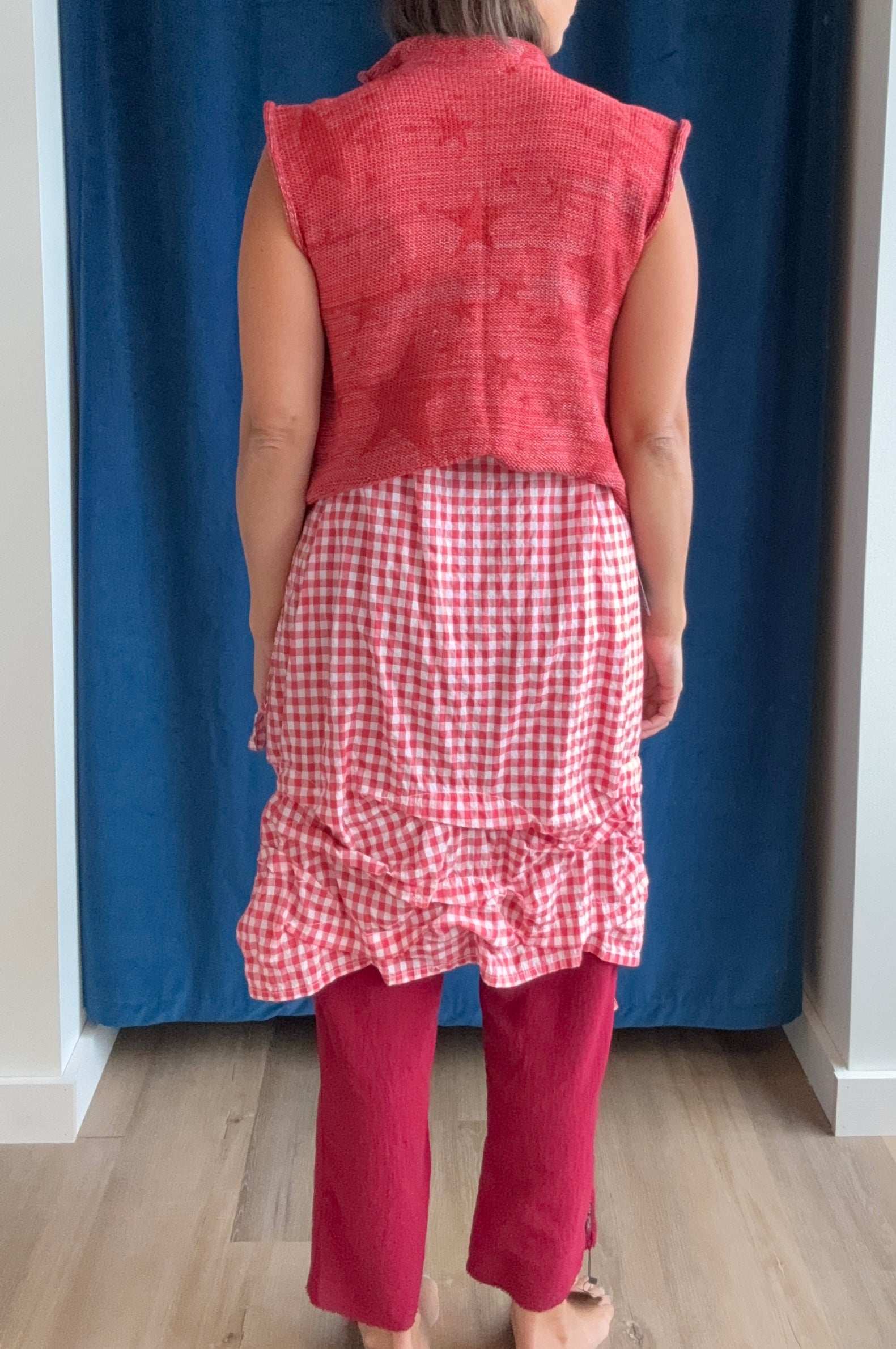 Paper Temples Tiger Cardy in Red Stars