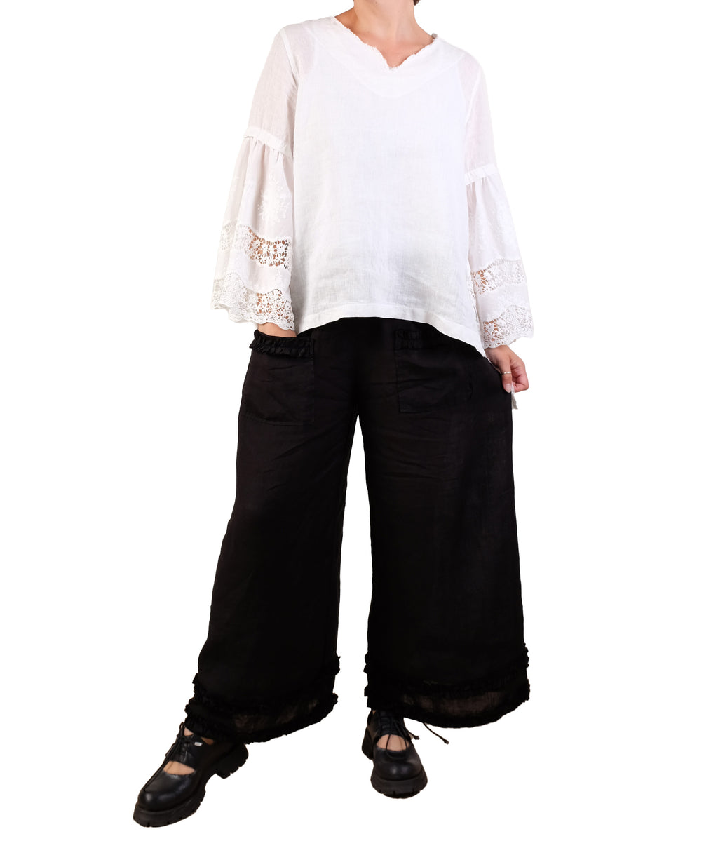 Bodil Pullover in White
