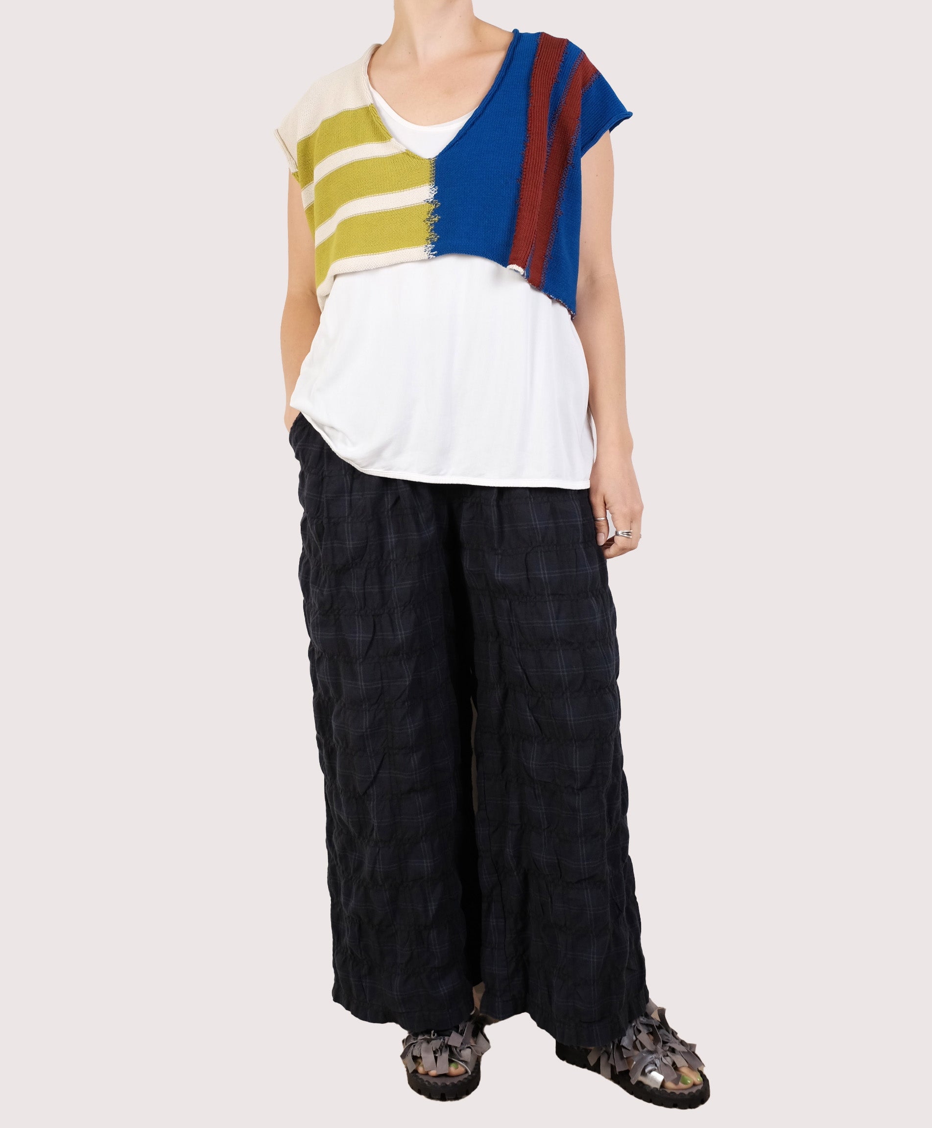 Serienumerica VNeck Sweater Top in LimoBlue