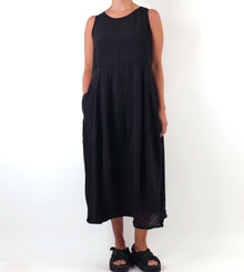  Cutloose Seamed Bubble Dress in Black Parachute