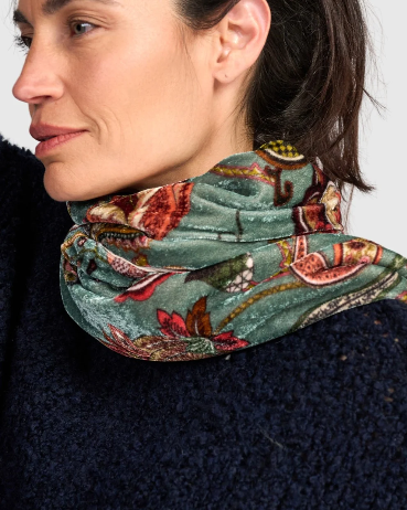 Alembika Modal Wool Scarf in Garden