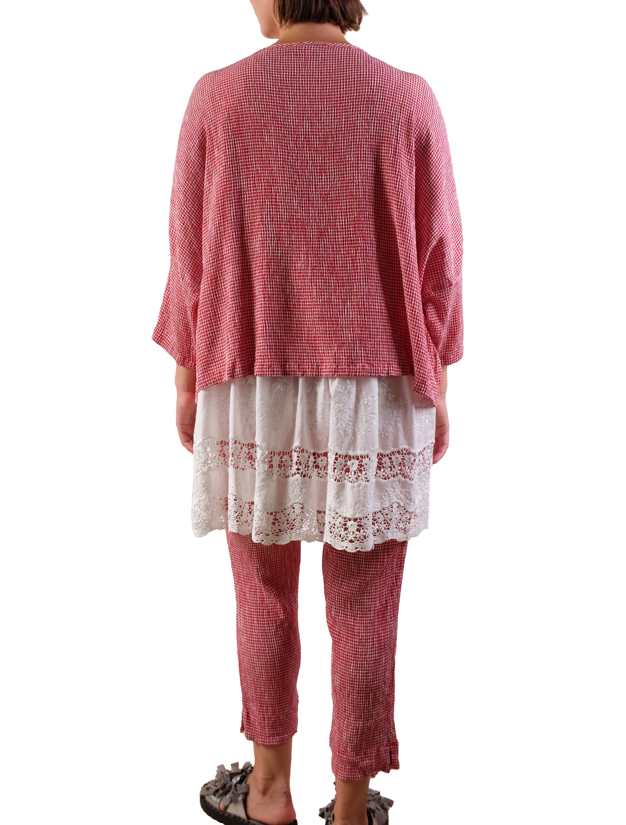 Cutloose Crinkle Check Crop Top in Cherry