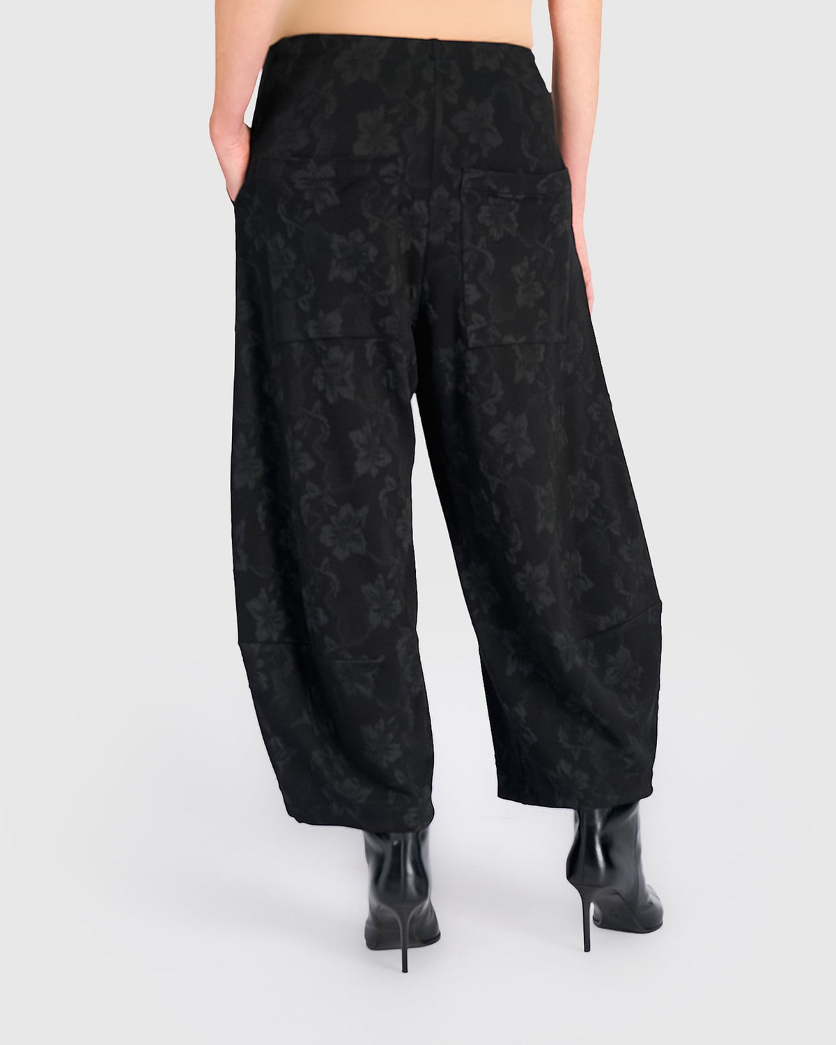 Alembika Jacquard Knit Pant