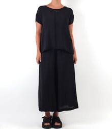  Cutloose Parachute Culottes in Black