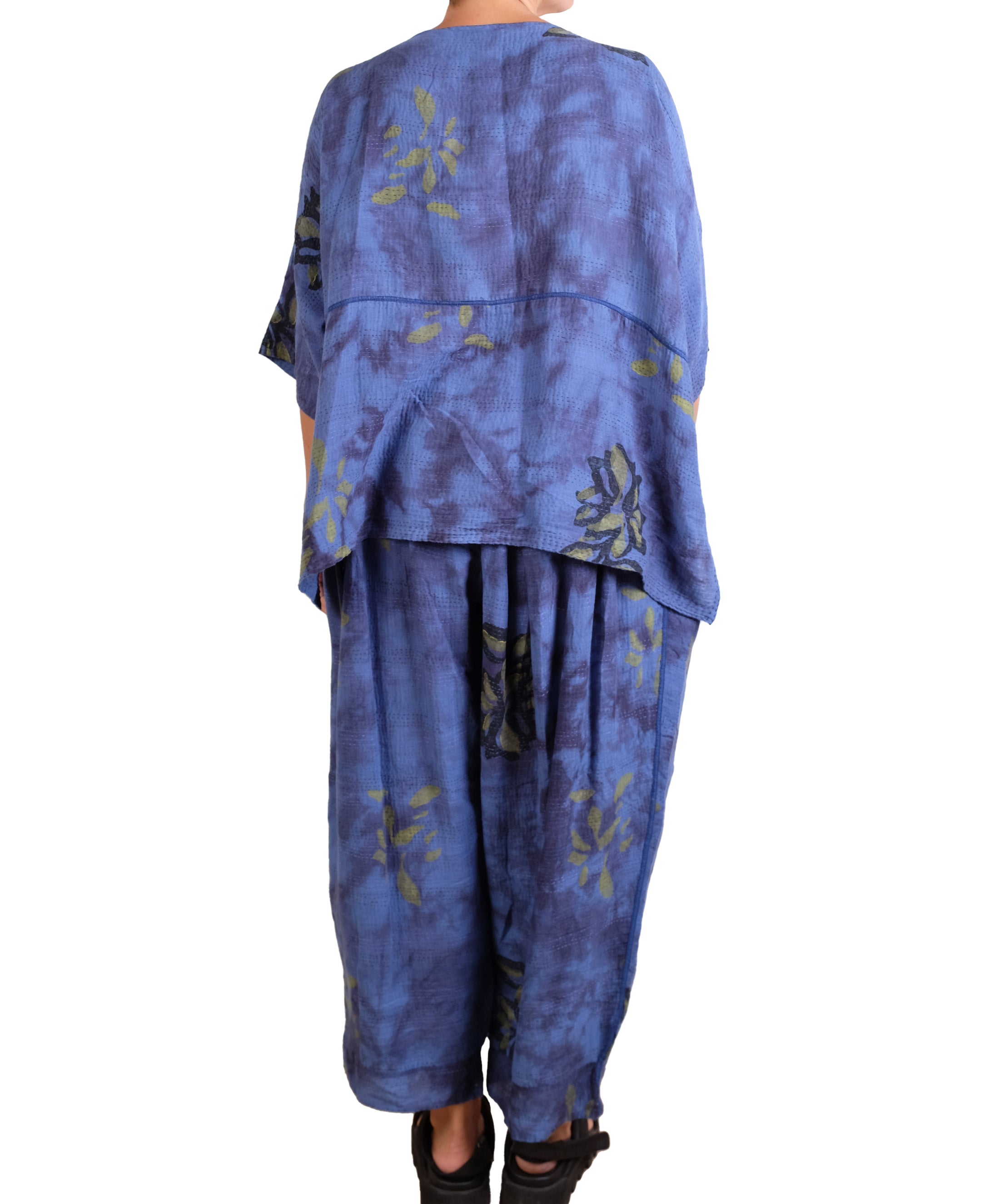 Mieko Mintz Cloud Tie Dye Floral Kantha Cropped Boat Neck Dolman Top