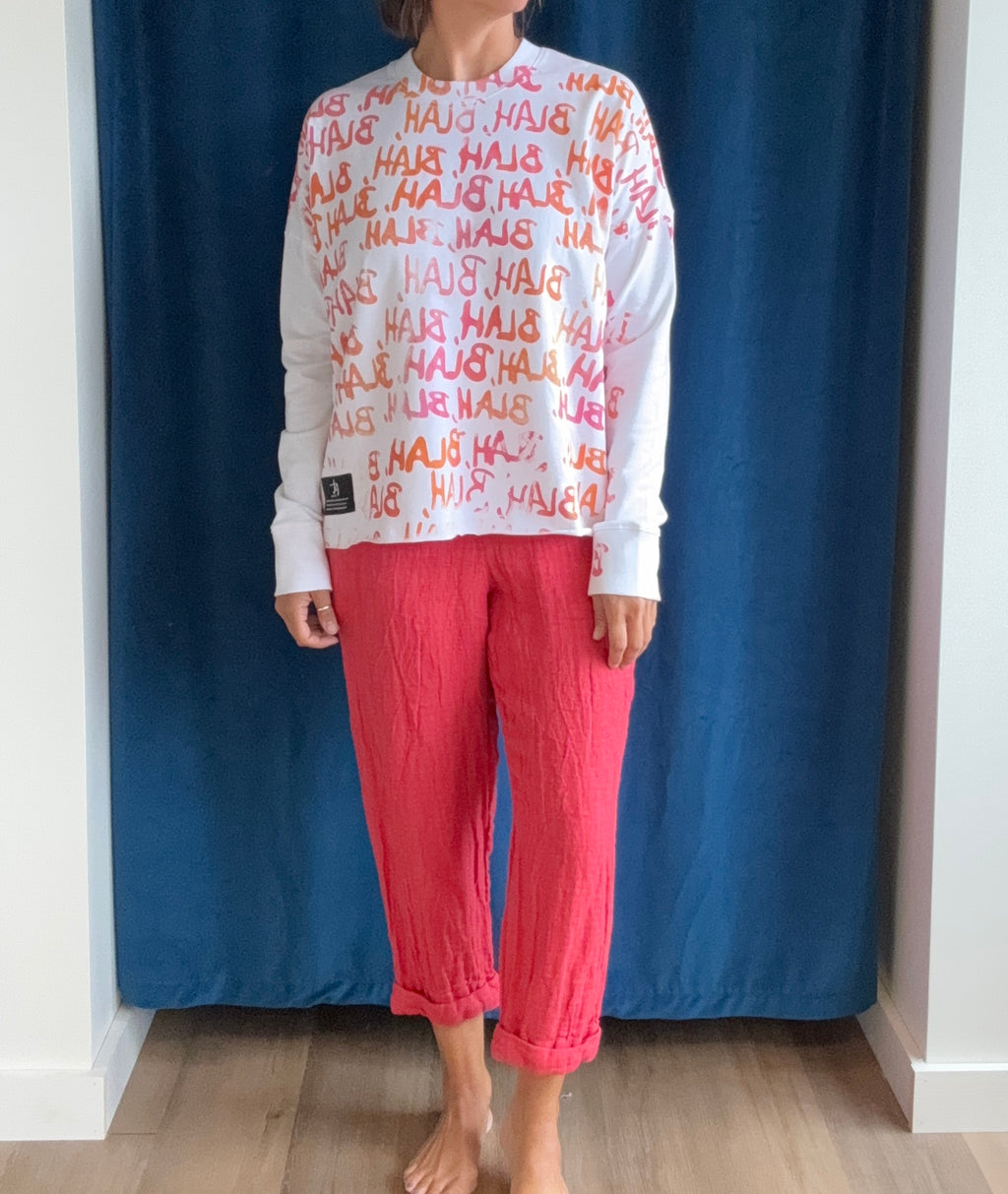 Paper Temples Basic Sweatshirt in White "Blah" Print