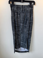 T2T Rundholz Navy Check Skirt Small