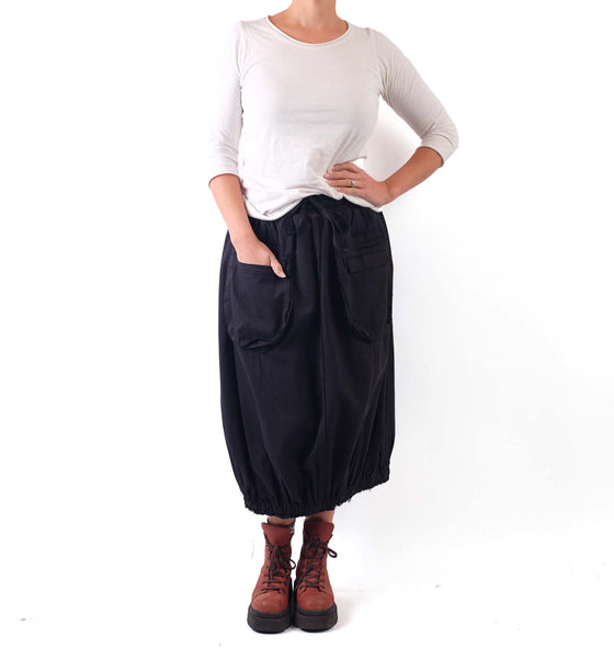 Loyko Start Skirt in Black