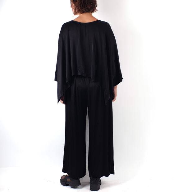 Bodil Silky Straight Leg Pant in Black