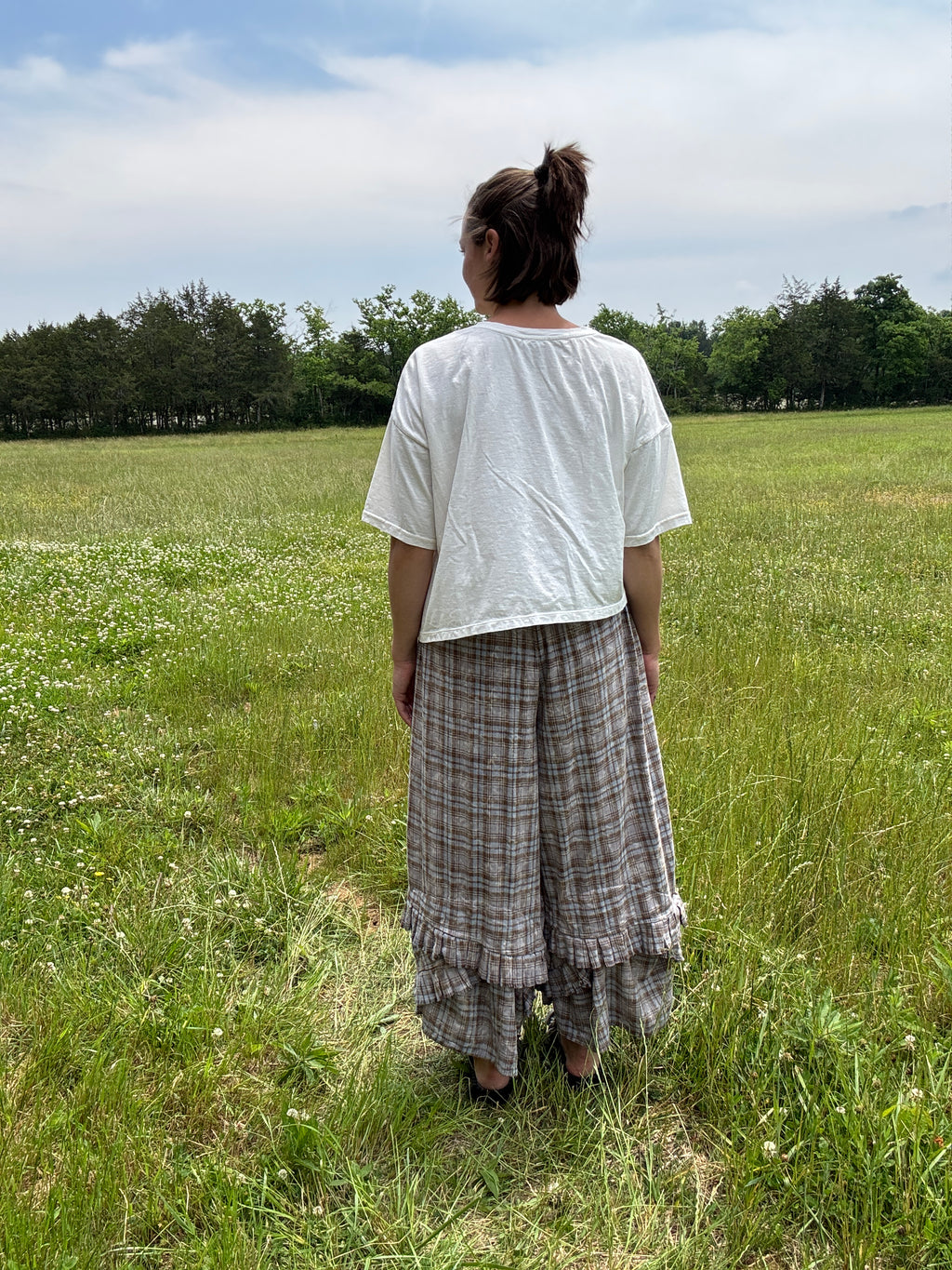 Krista Larson Crop 1865 Tee in Cream