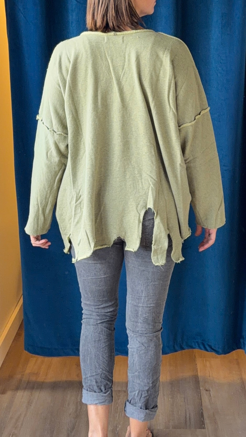 Bodil One Size Top (Multiple Colors)