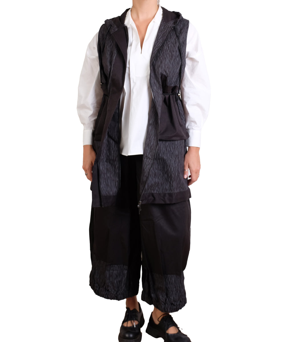 Haako Zip Up Hooded Vest