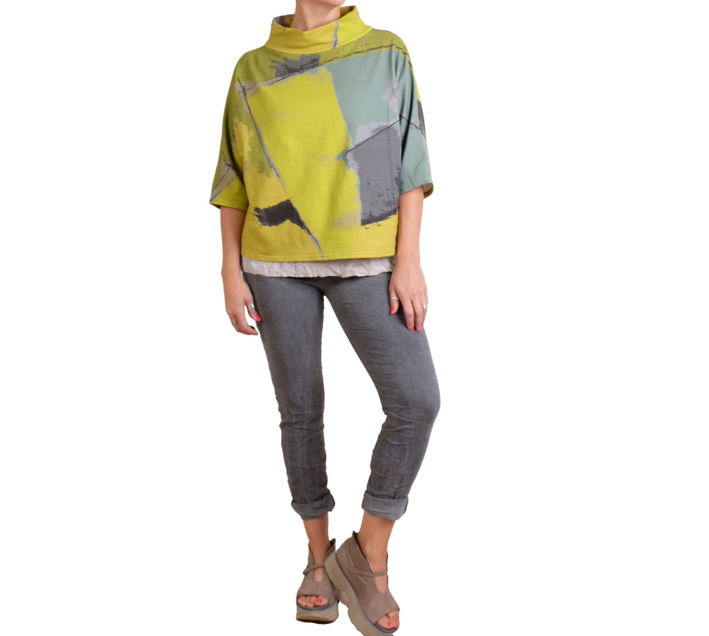 Andrea Geer One Size Funnel Top in Lime/Gray