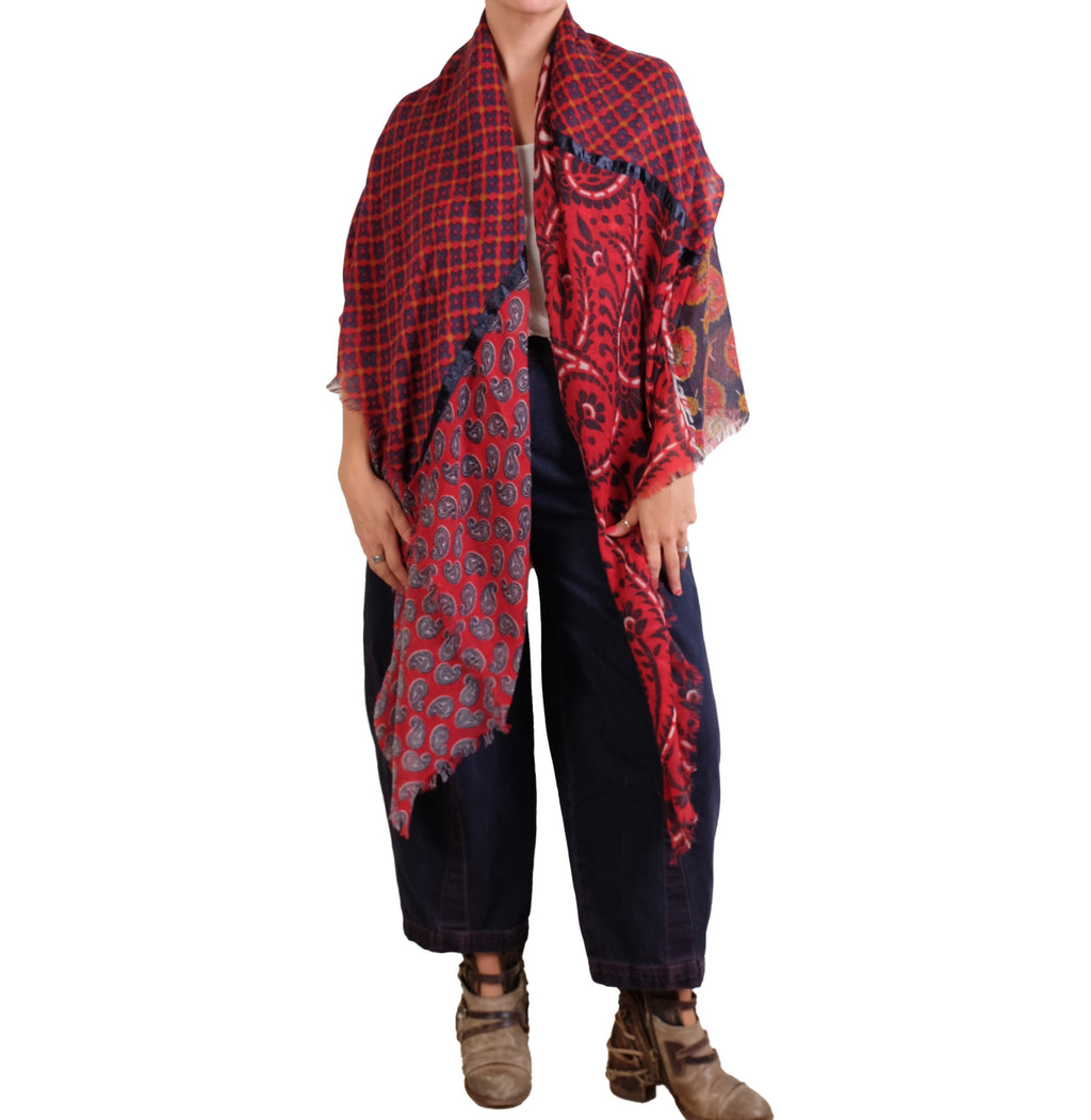 Alembika Wool Scarf in Paisley