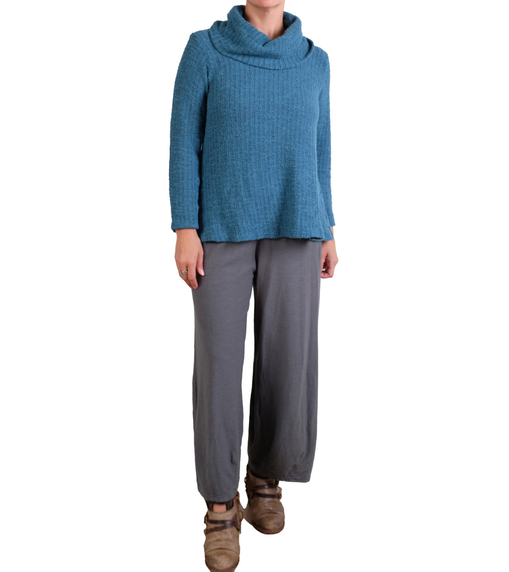 Cutloose Cowl Neck Pullover in Peacock