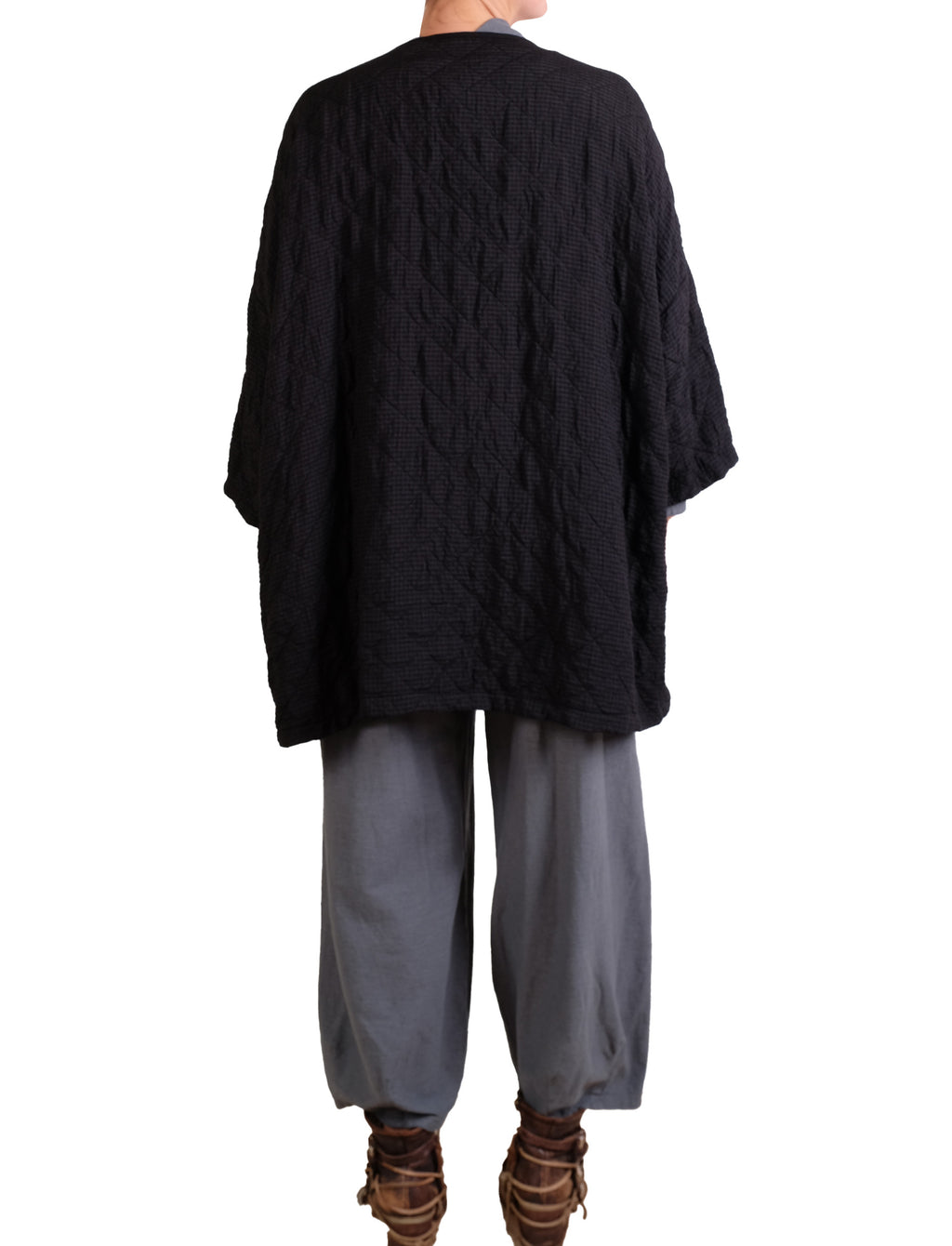 Cutloose One Size Zip Jacket in Black