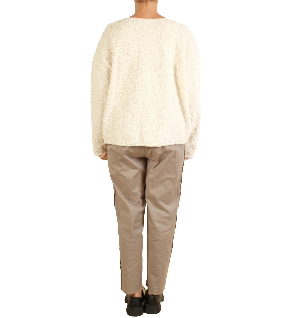 Privatsachen Menschon Fuzzy Pullover in Schnee