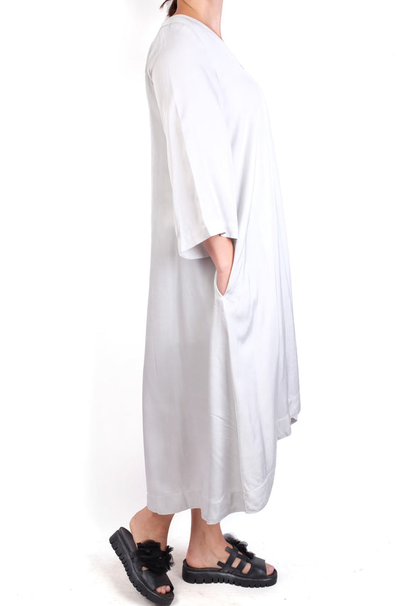 Baci VNeck 3/4 Sleeve Midi Dress in Ice