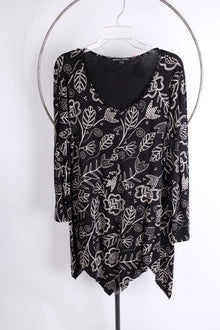  T2T Gudrun Sjoden Black with B&W Print Tunic Large