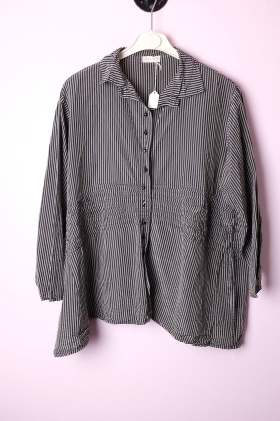 T2T Krista Larson Black/Gray Smashed Shirt One Size