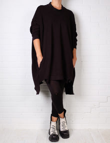  Bodil Pocket Top in Black