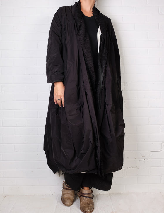 Papucei Black & White Reversible Jacket
