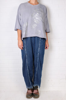  Cynthia Ashby Rex Tee in Water with Silver Graphic