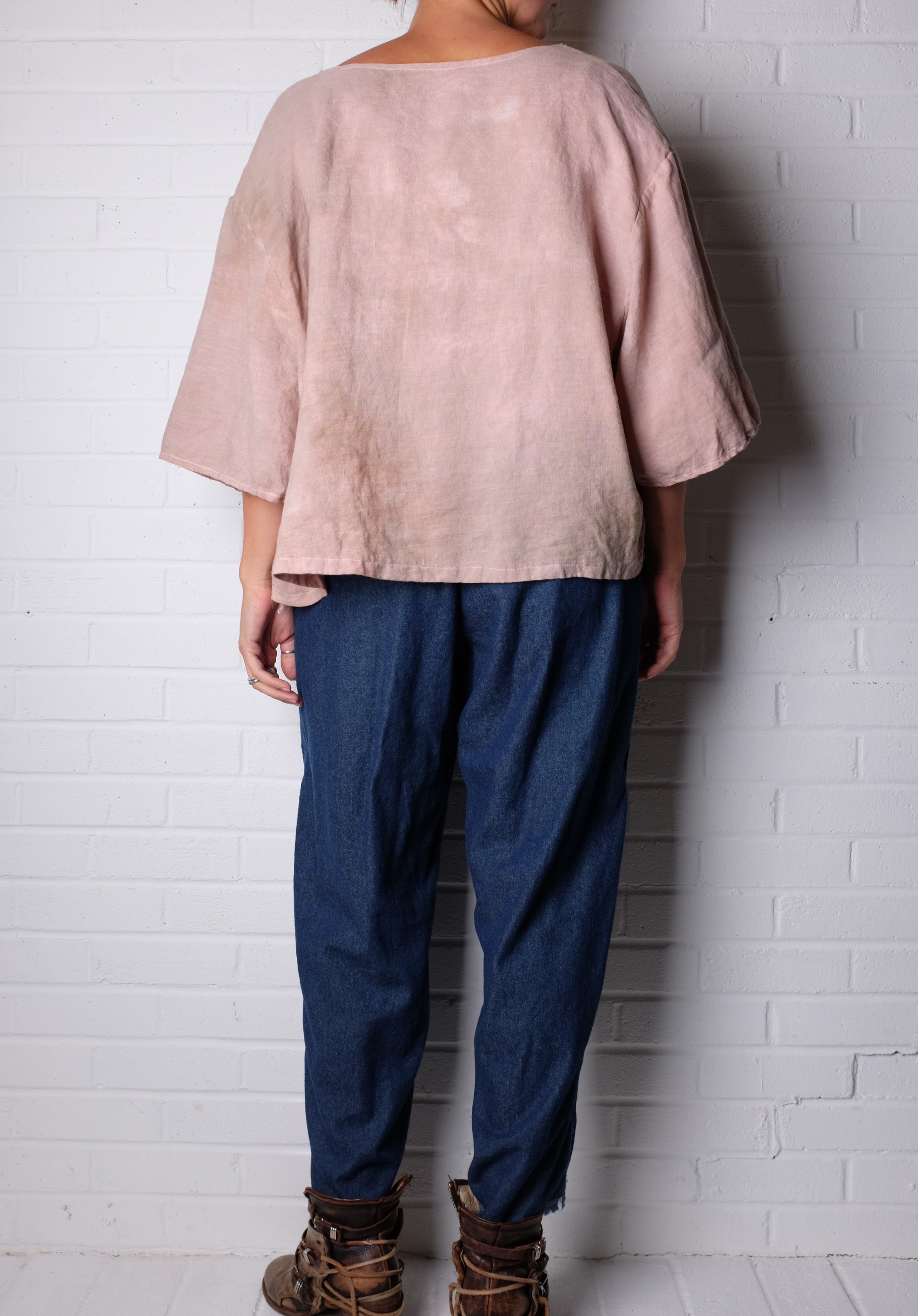 KQ Brown Linen VNeck Top