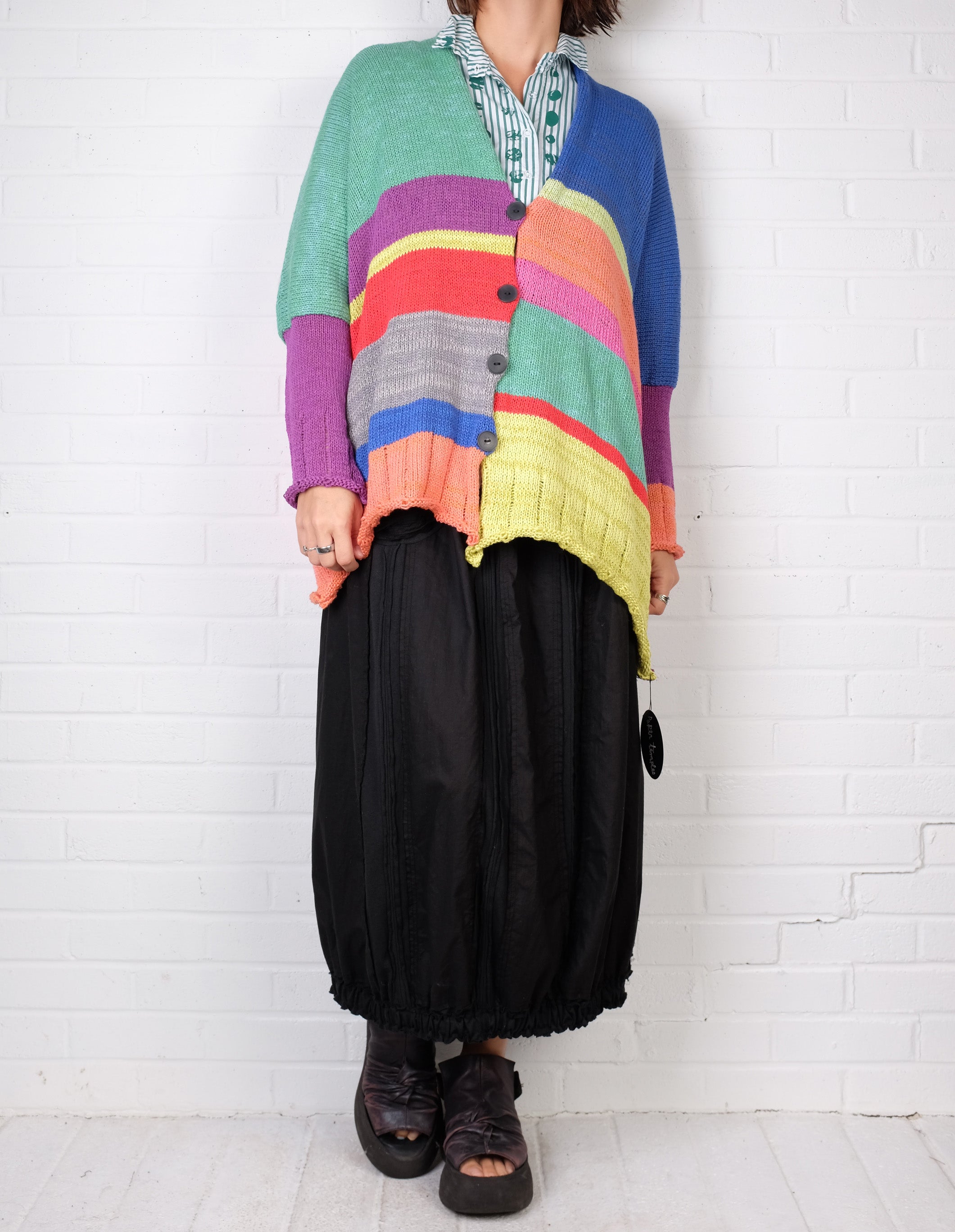 Paper Temples Deep V Cardy in Multi