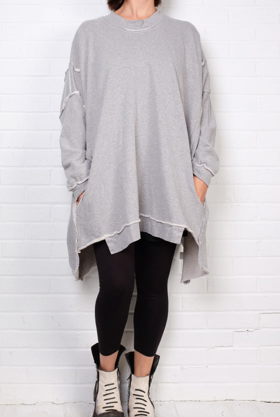 Bodil Pocket Top in Heather Gray