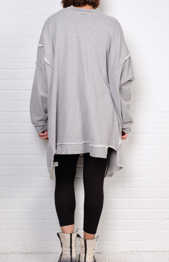 Bodil Pocket Top in Heather Gray