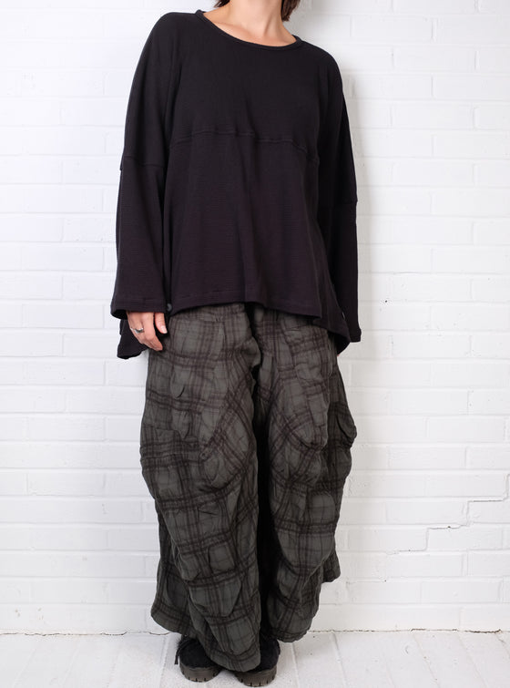 Dress To Kill Black Waffle Side Button Pullover