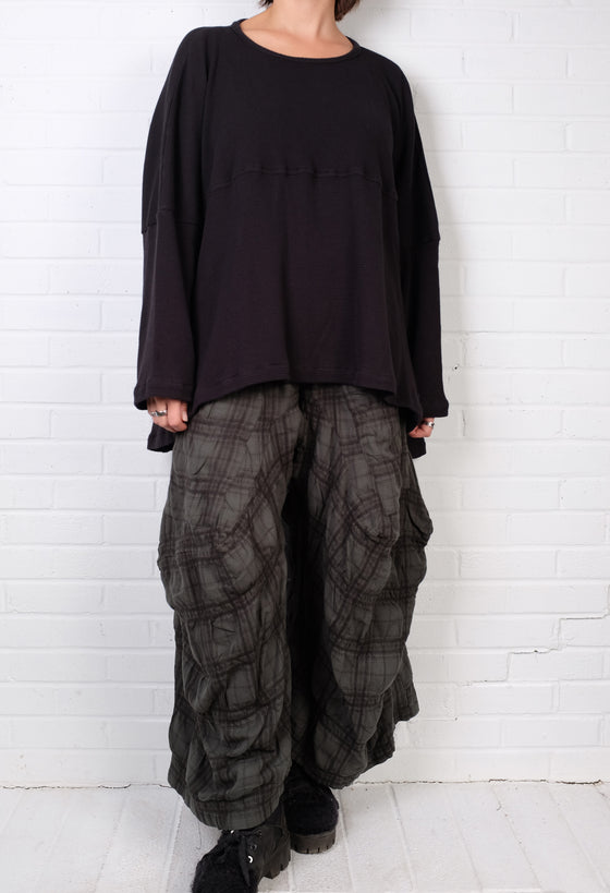 Dress To Kill Black Waffle Side Button Pullover