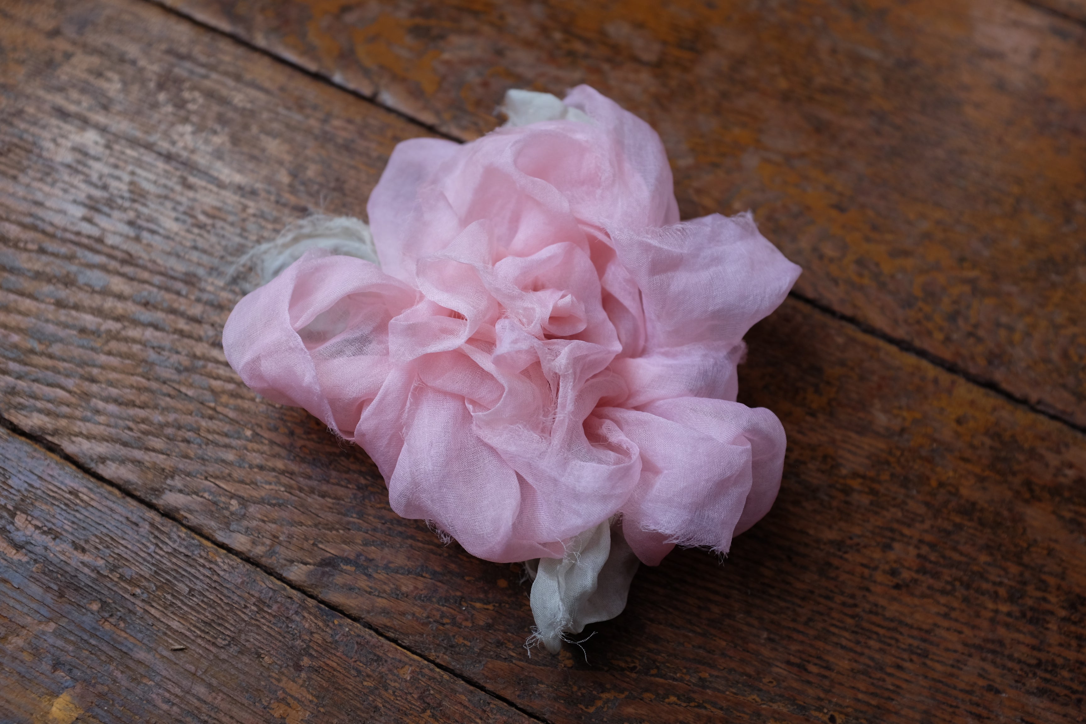 Robin Kaplan Flower Pins (Multiple Colors)