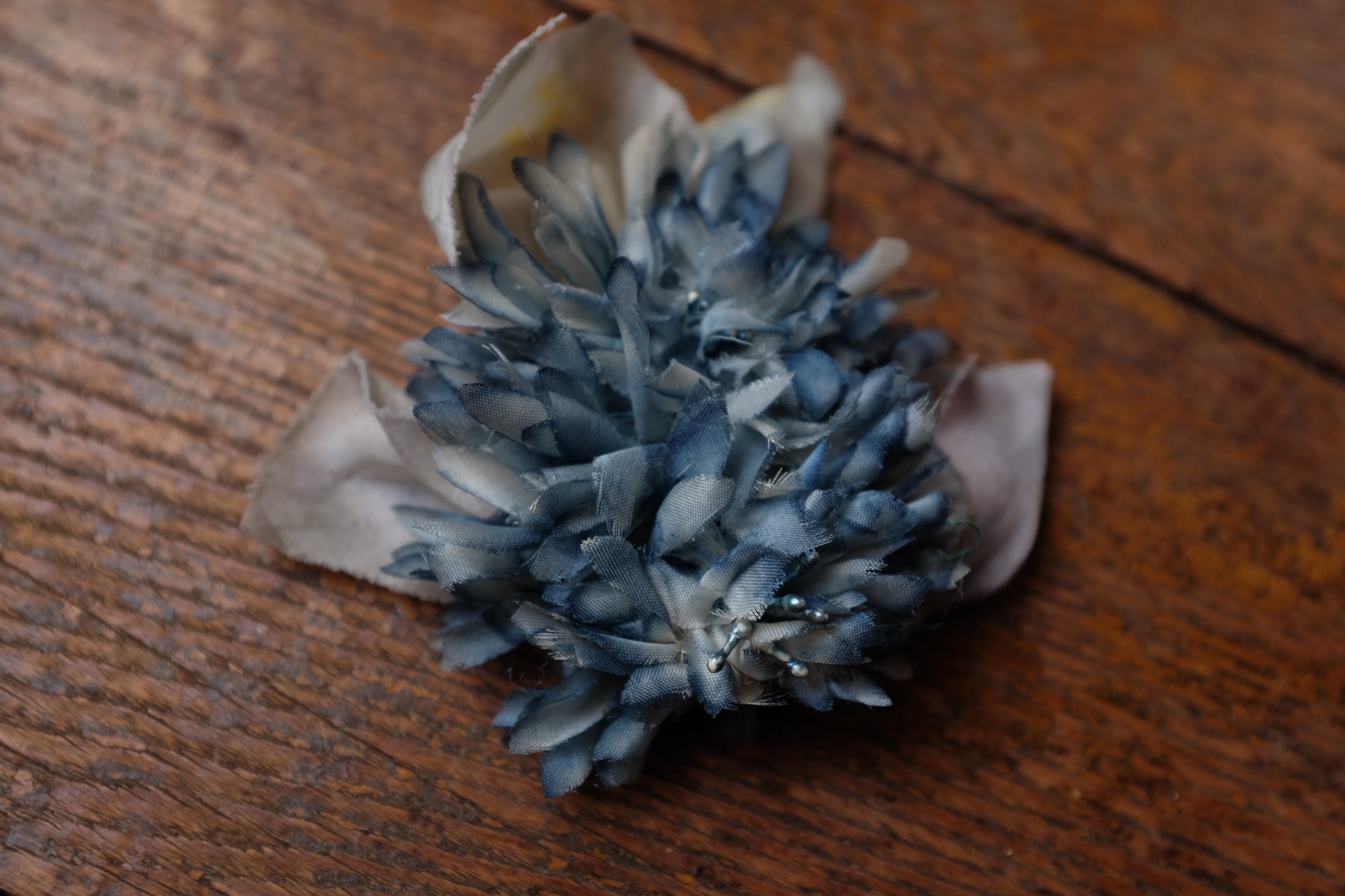 Robin Kaplan Flower Pins (Multiple Colors)